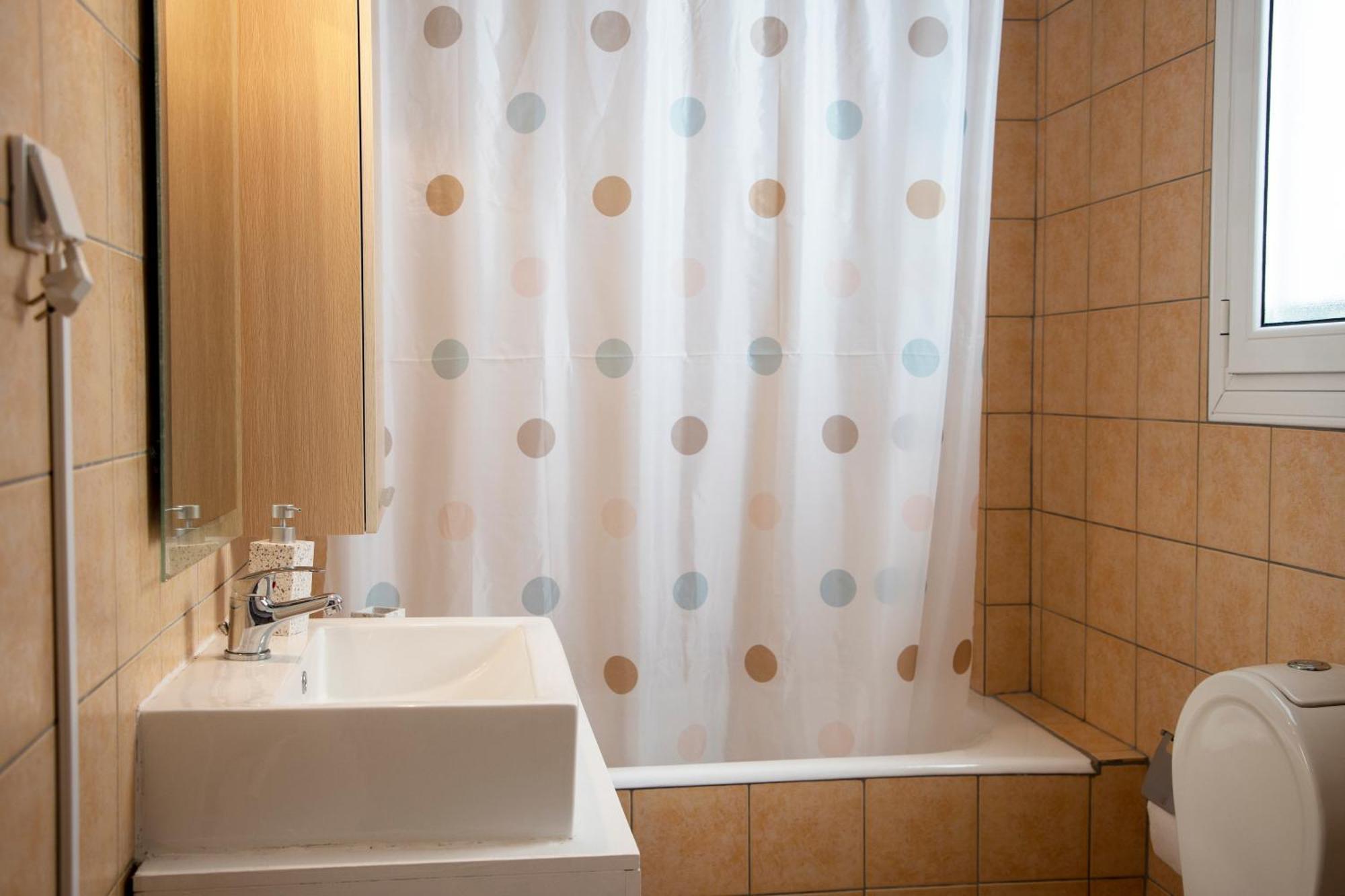 Veloudi's 1 Apartment